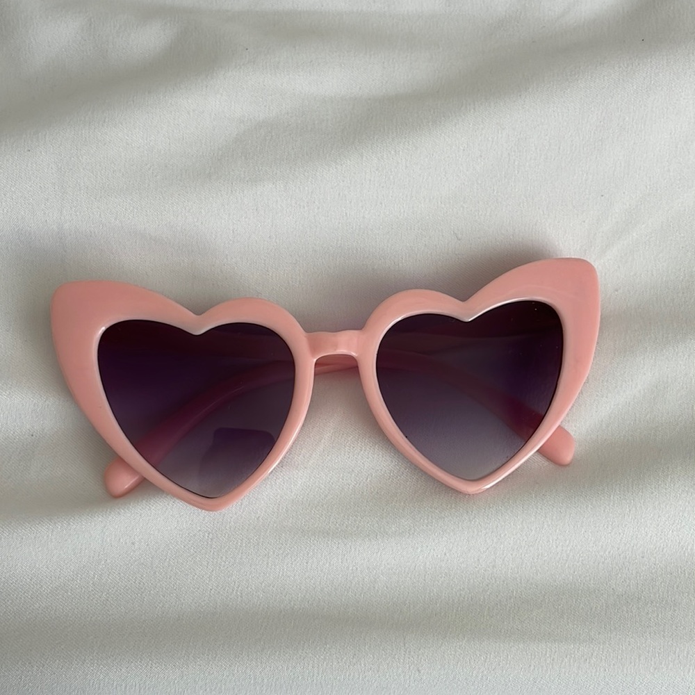 Pink Heart Sunglasses! 🕶️